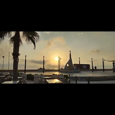 Marina Gaviota Apartment Daimus